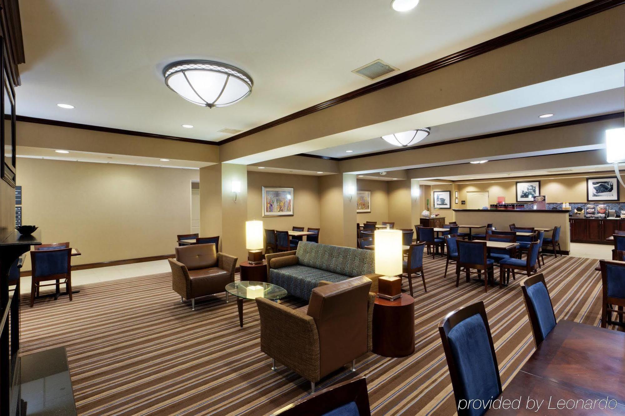 Hampton Inn Gainesville-Haymarket Ngoại thất bức ảnh